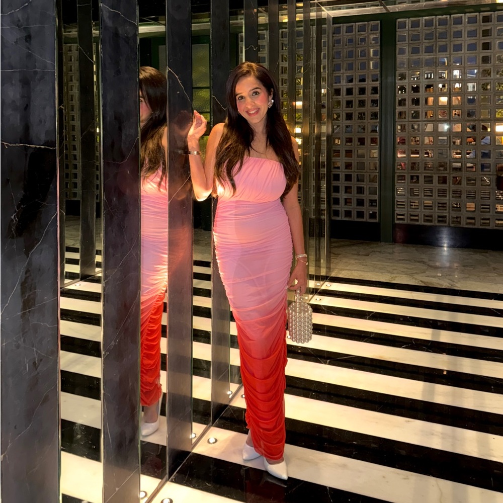 Elegant Pink and Red Ombre Strapless Dress